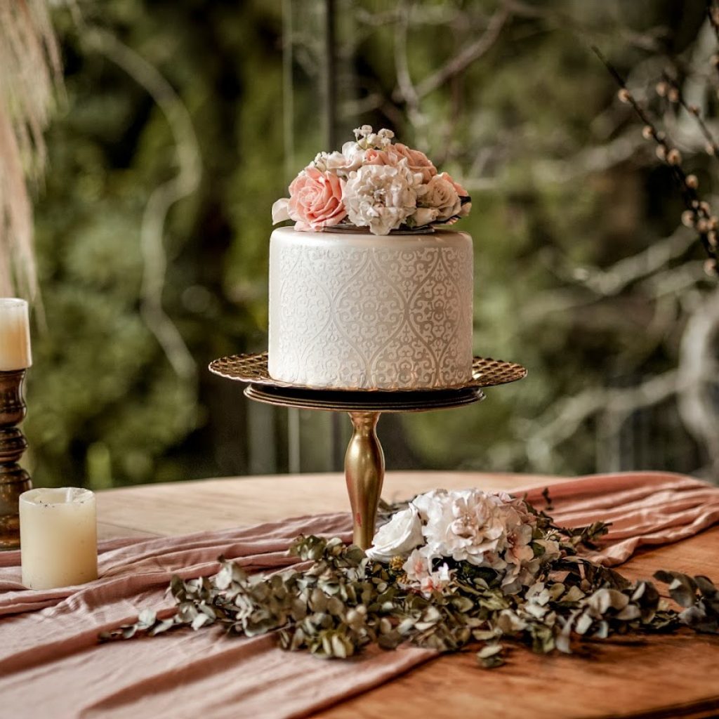bolo fake de casamento