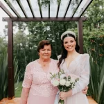 traje da mãe do noivo e da noiva